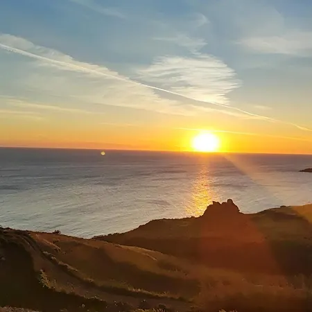 Serene For And Trekking Lovers Pansiyon Xagħra