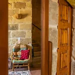 Serene For And Trekking Lovers Habitación en casa particular Xagħra