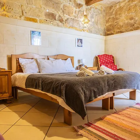 Habitación en casa particular Serene For And Trekking Lovers Xagħra