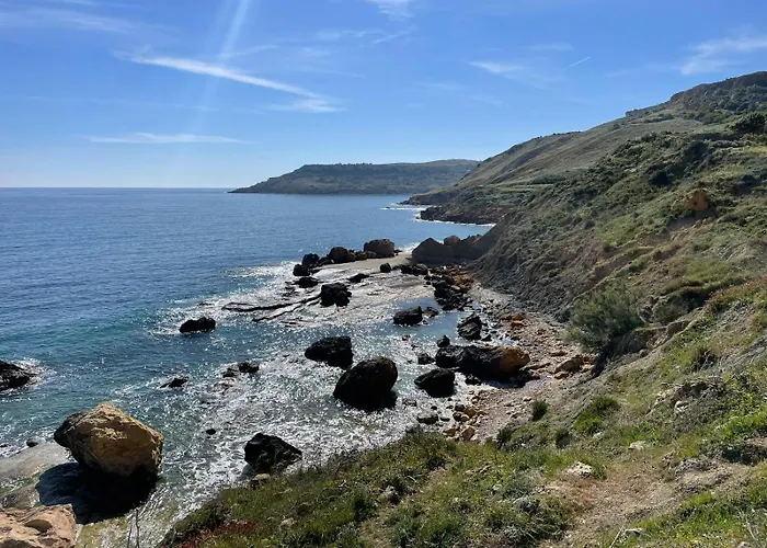 Serene For And Trekking Lovers *