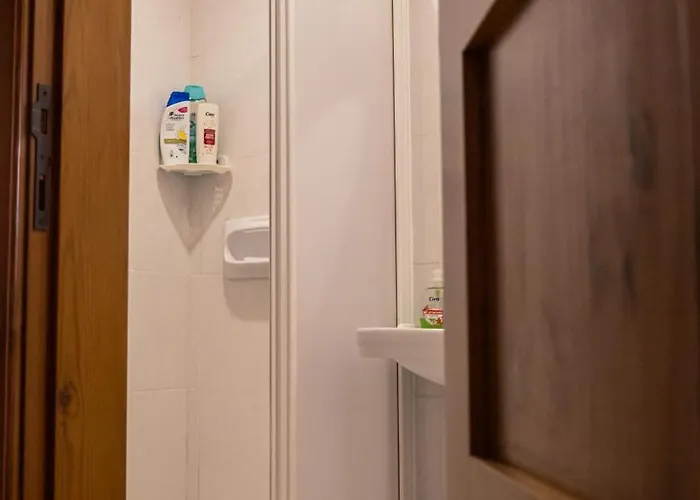 Habitación en casa particular Serene For And Trekking Lovers *